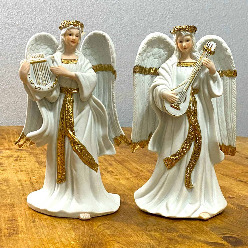 Musician Angels, set of 2 pcs, Nativity Figures, White With Gold Accents